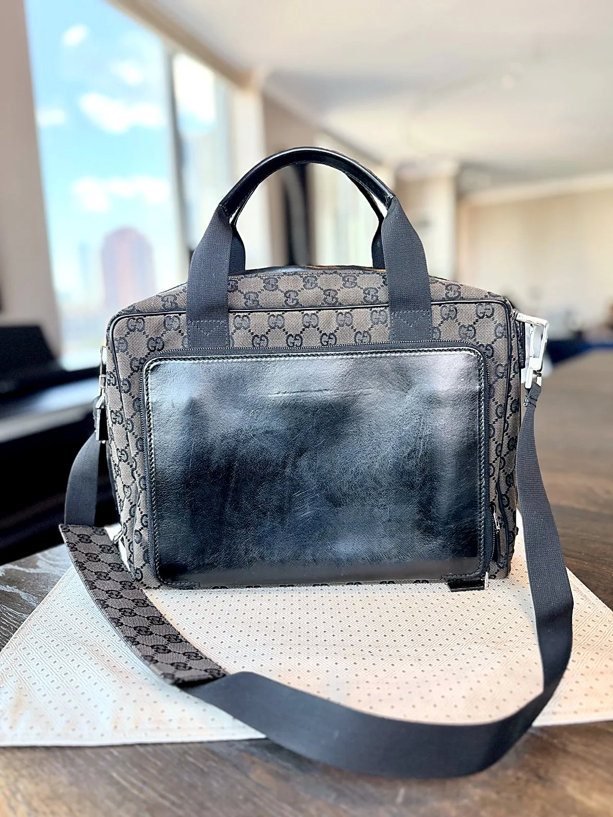 Gucci Black GG Unisex Canvas Briefcase Business Bag Black Leather